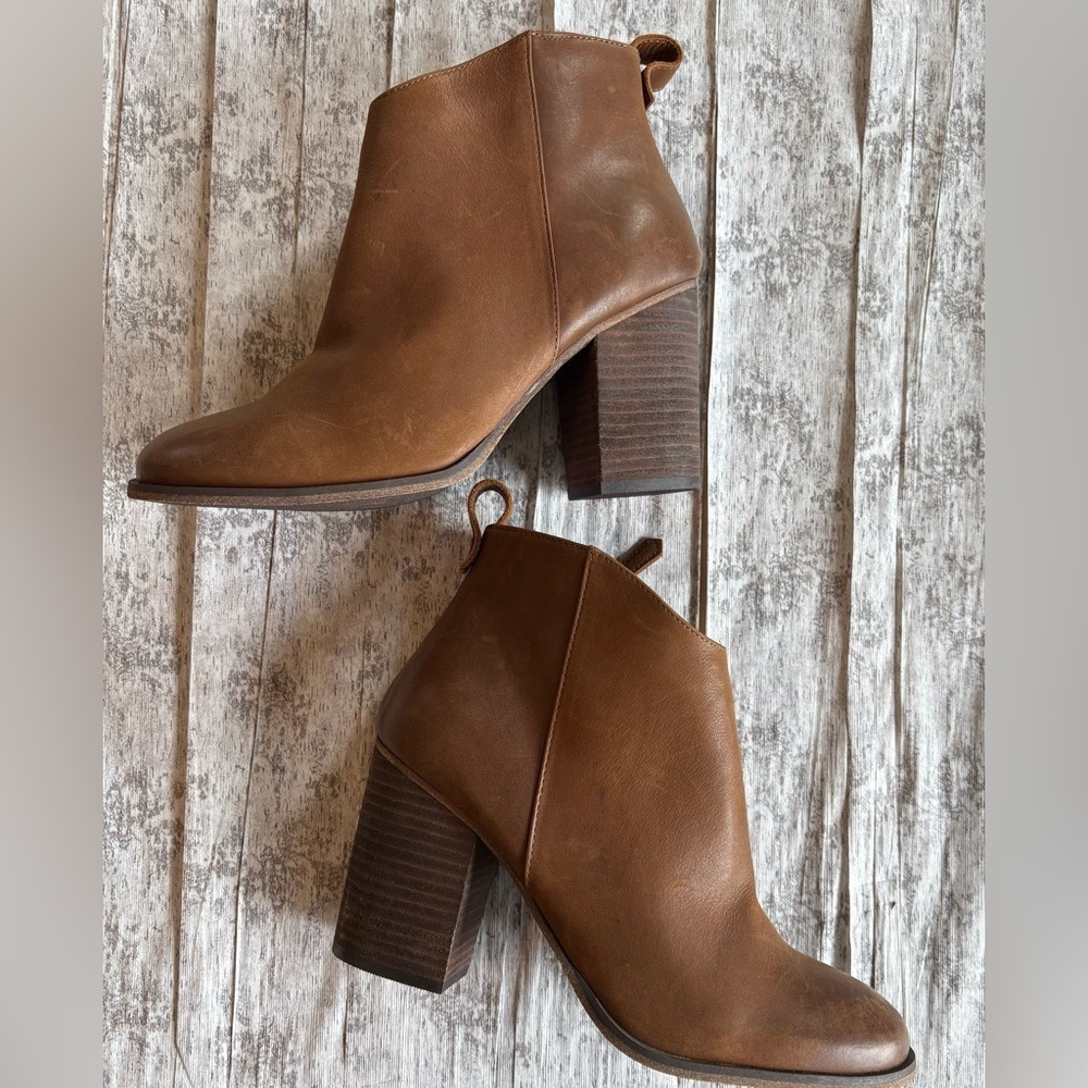 NEW w/o Tags B P Lance Brown Leather Block Heel Bootie Women's Size 8 - Picture 5 of 9